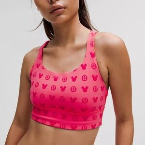 Disney x lululemon
Energy Longline Bra, Disney classic pink size 10